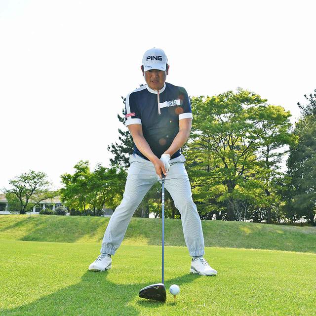 画像11: 【ドライバー】曲がらず! 飛ばせる! 大型ヘッドの最強インパクト。ヘッドは地面をひきずるほどゆるやかになる(前編)