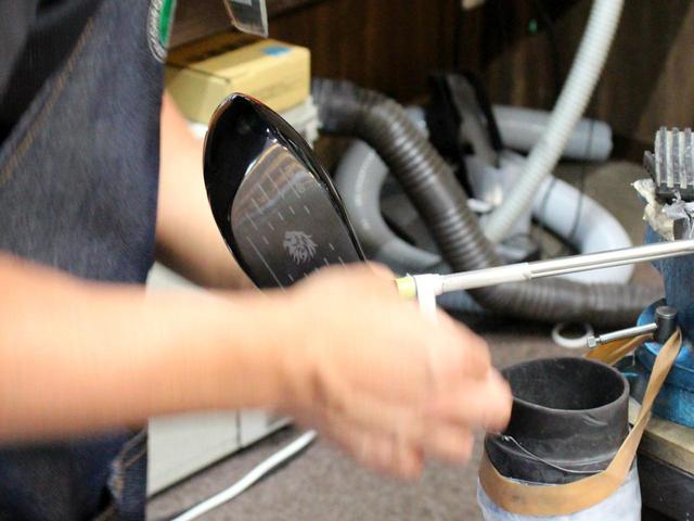 画像: 何工程もつづく仕上げ作業