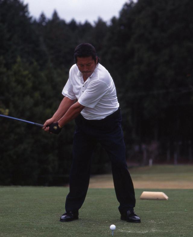 画像10: 【スウィング世界遺産】"飛ぶスウィングが最強"と言い続けてきた男。「高弾道×低スピン」ビッグキャリーの先駆者・ジャンボ尾崎