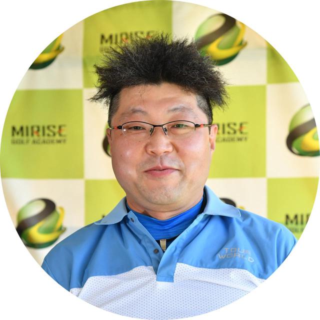 画像: 【教わる人】山本正彦さん 45歳/ゴルフ歴15年 平均スコア100/176㎝