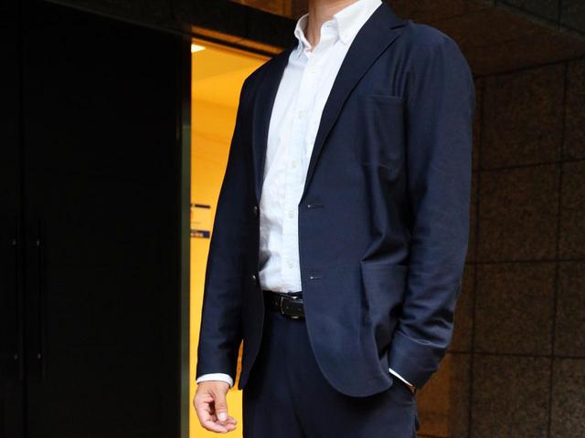 画像: 「あると便利な万能ジャケパン」※モデルは176センチ68キロ・上下ともにLサイズを着用