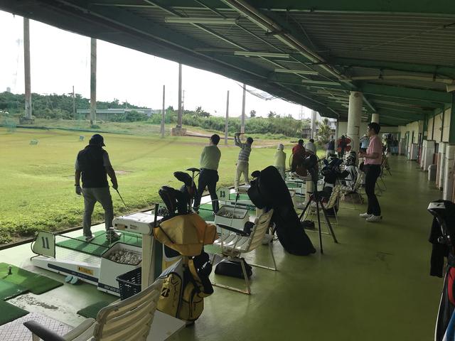 画像: 2日目は練習場でのレッスン