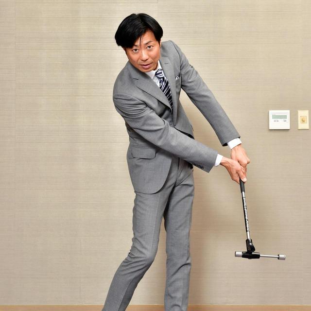 画像: フェースが目標を向くようインパクト