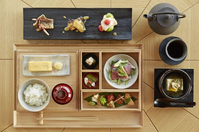 画像: 白木箱にて提供される和箱朝食 気持ちの良い一日は朝食からはじまる 朝食の内容は変更になる場合がございます