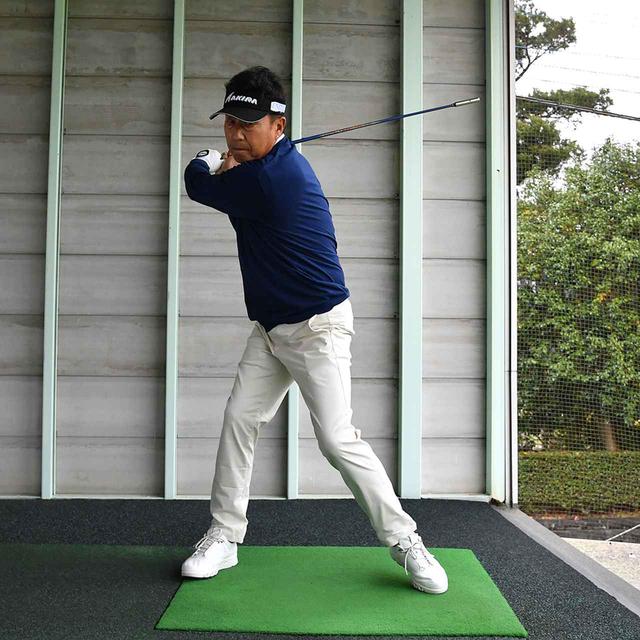 画像4: 【練習器具】奥田プロが独自開発! いいスウィングを音で知らせる、「奥田スティック」新発売