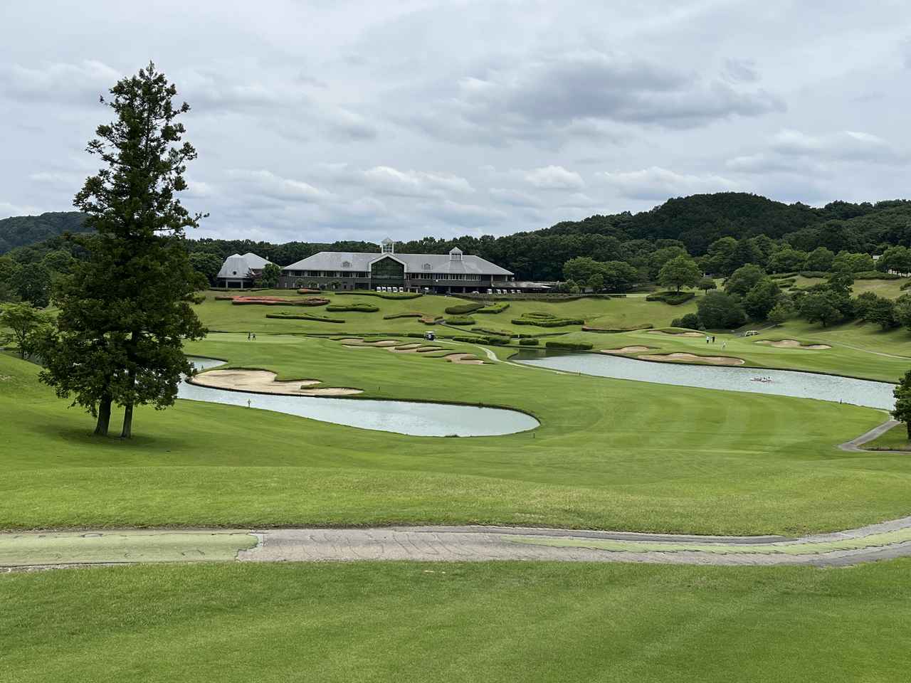 画像: 9番ホール　PAR5　景観に優れたOUTの最終ホールです。