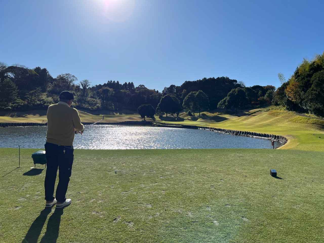 画像: 池越えのパー3は4つ中3つ