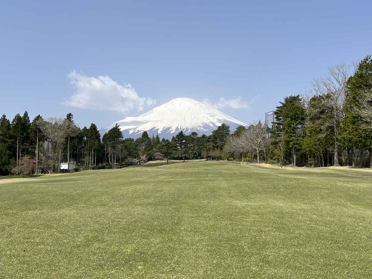 画像: 富士山が非常に綺麗に見えます。