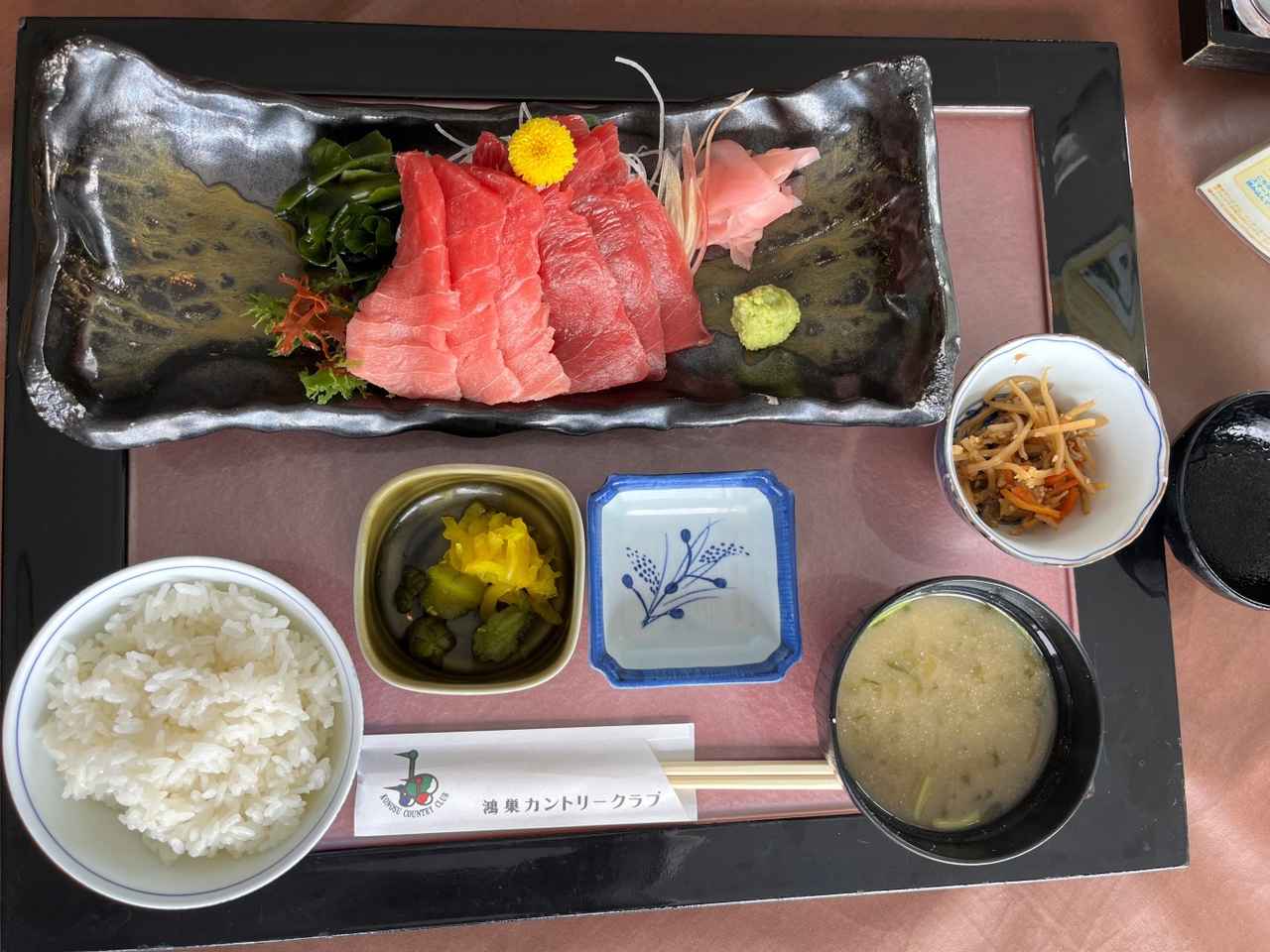 画像: 1日5食限定!まぐろ刺し膳(2145円)