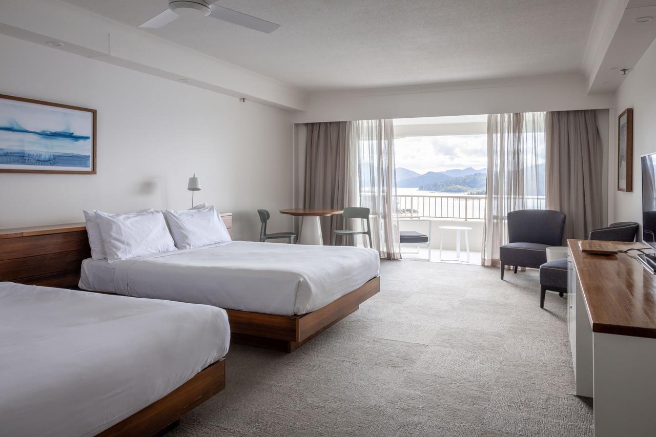 画像: シンプルで都会的なデザインの「コーラルシービュー」の客室