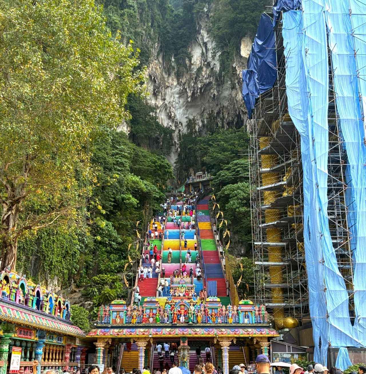 画像: フォトジェニックな272段の階段