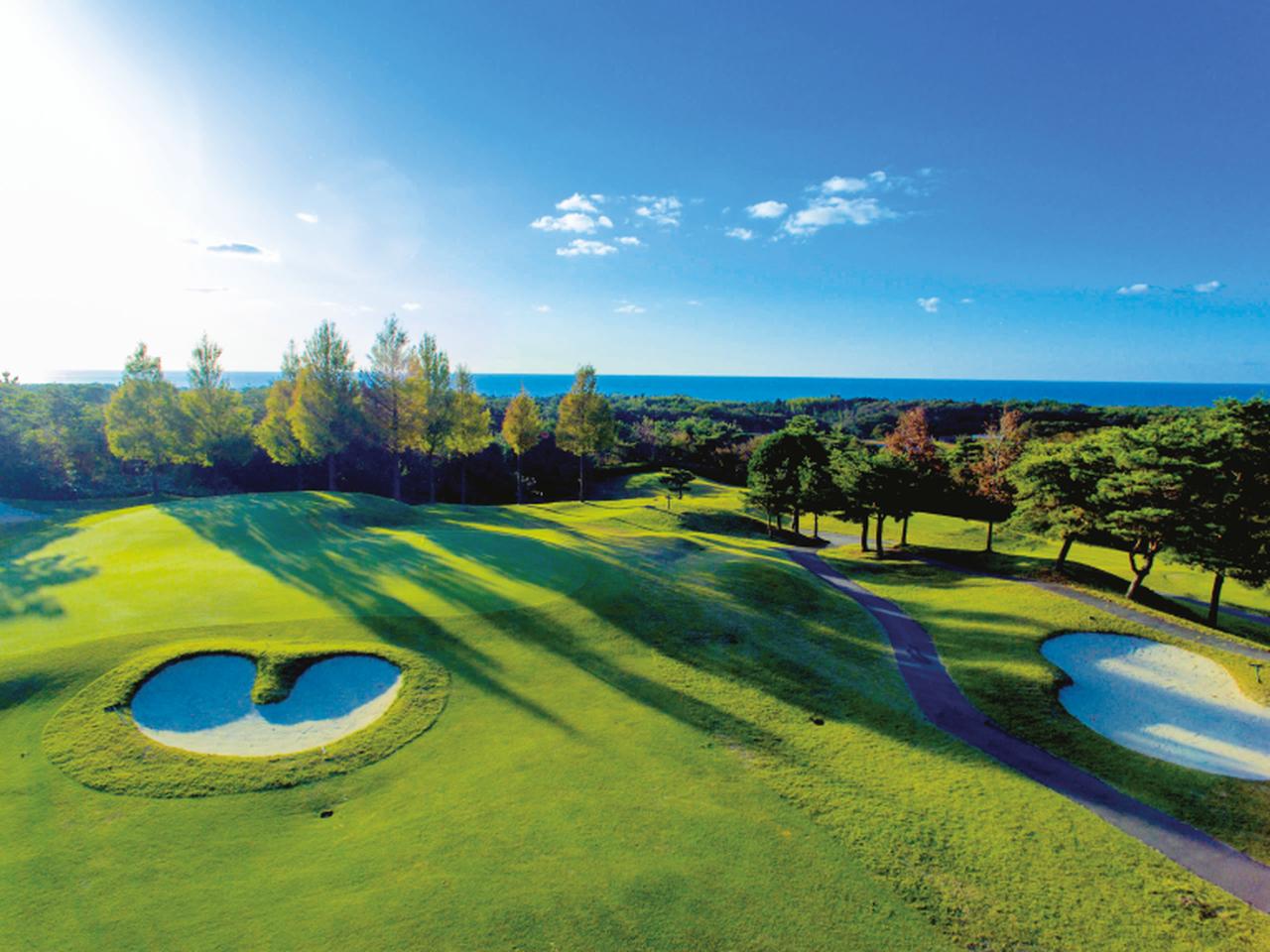 画像: 能登半島国定公園内に広がる、美しい景観の丘陵コース