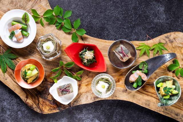 画像2: メインダイニング「六つ喜」前菜一例