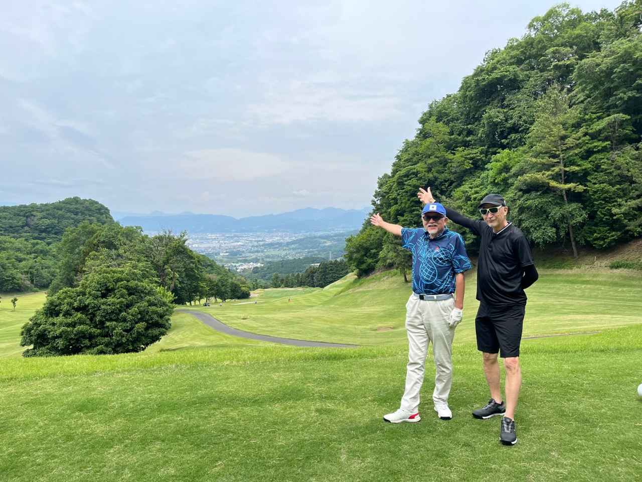 画像: コースからは富士山、湘南の海さらには秦野の街を見下ろせて気持ちのいい景色が広がる。ただ、アップダウンが多いので注意