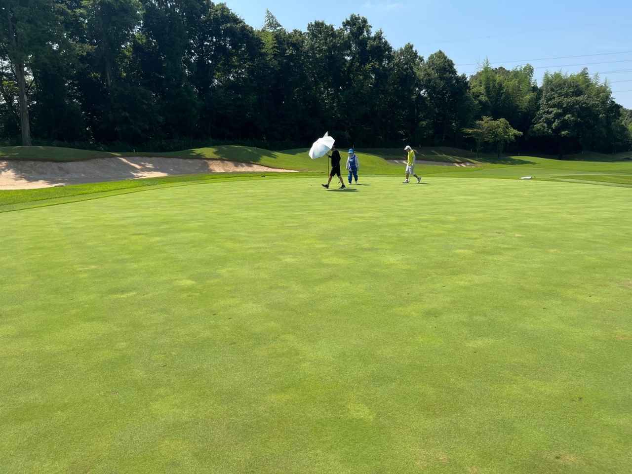 画像: ワングリーンのため、グリーンが大きくアンジュレーションはゆるやか。ピンポジ次第でプレッシャー大！