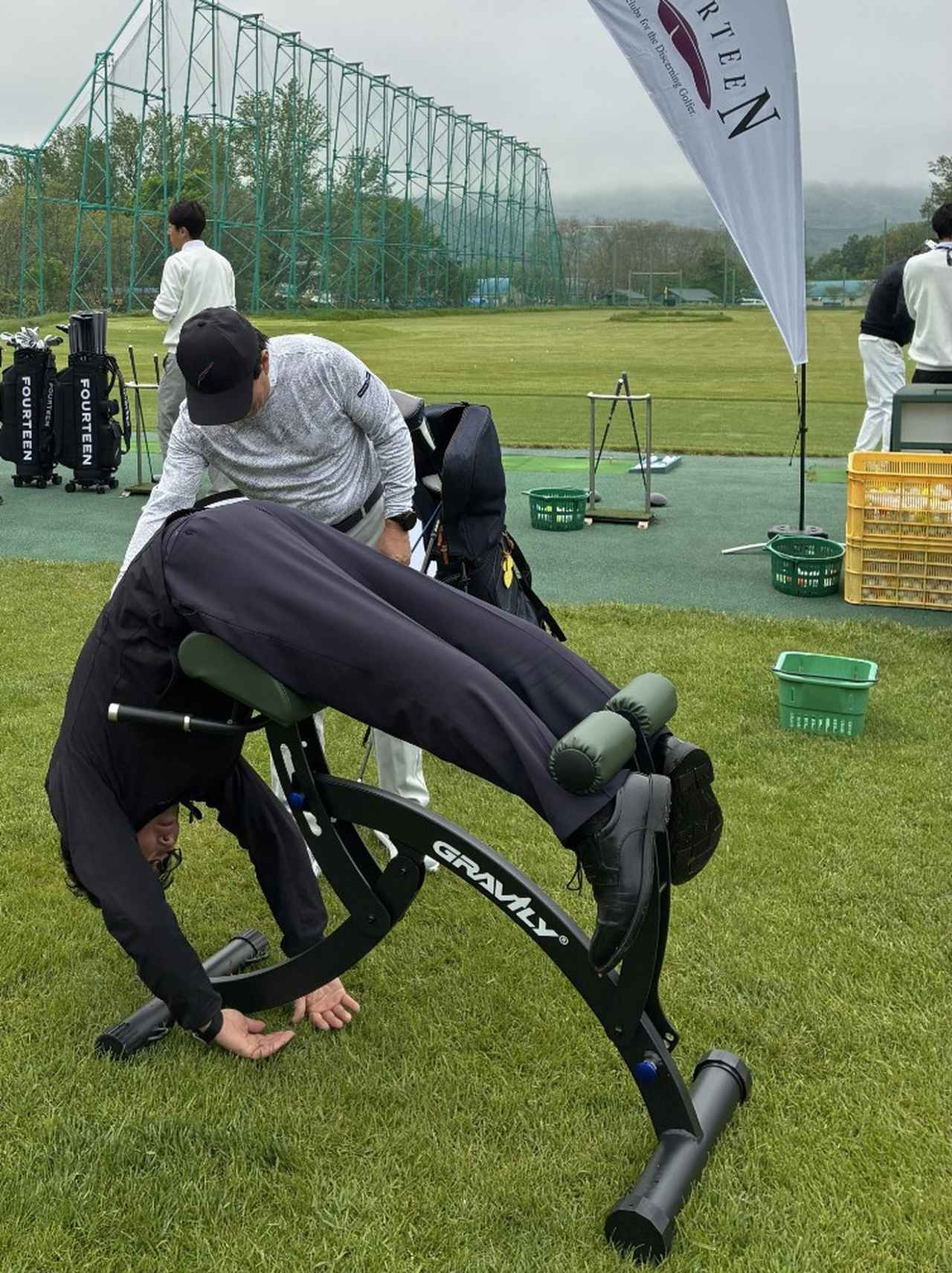 画像: プロゴルファーも愛用している「グラビリィ」の体験会も開催