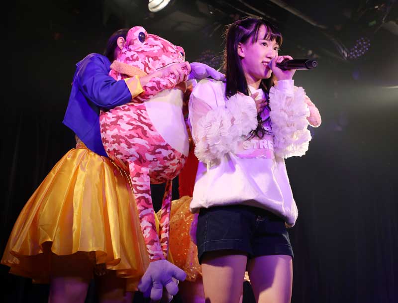 画像 : 5番目の画像 - 「九州女子翼／12回目の定期公演を東京で、地元に先駆け公演。賑やかで楽しい新曲「Fruit MUSIC」を初披露」のアルバム - Stereo Sound ONLINE