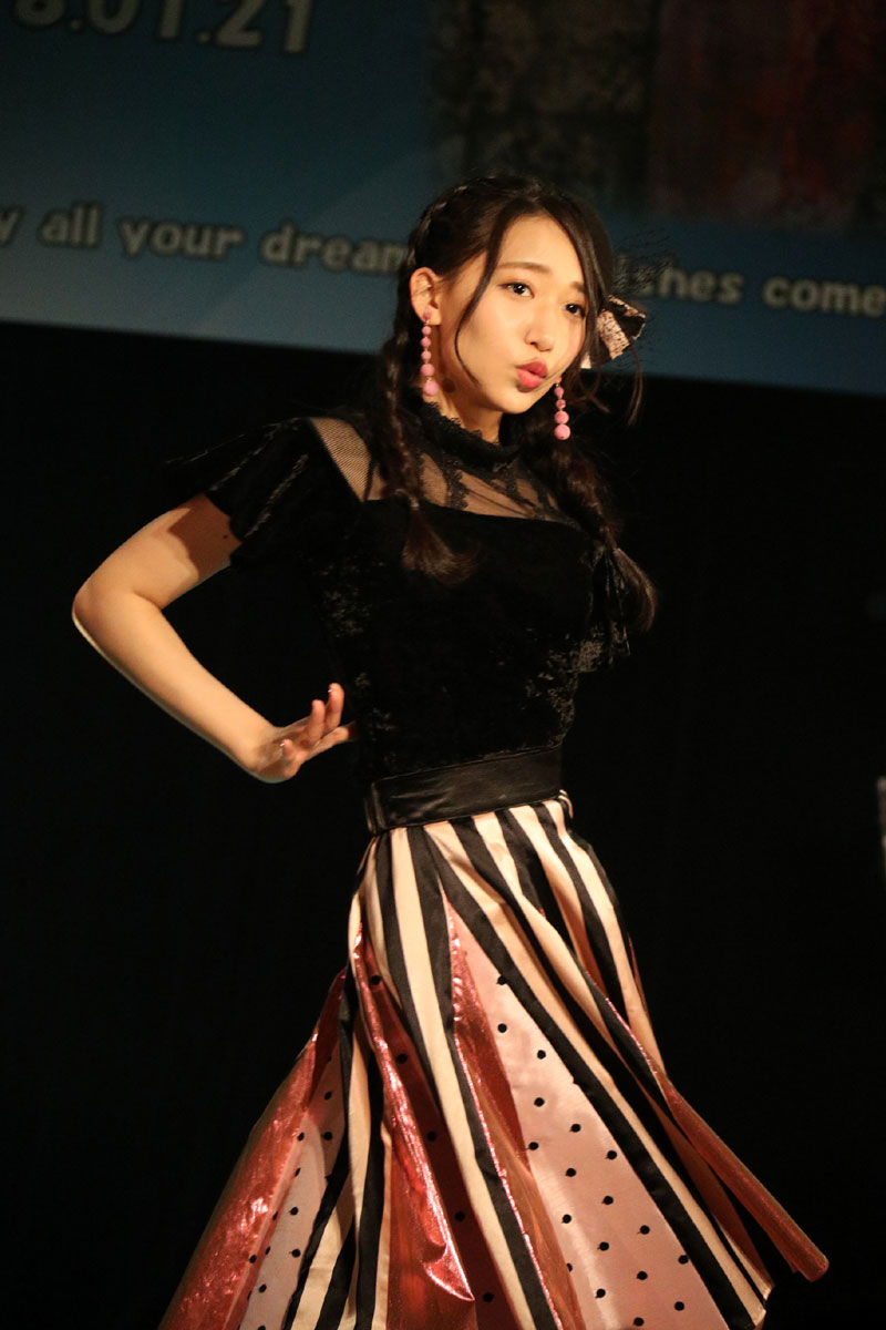 画像 : 46番目の画像 - 「WHY@DOLL／青木千春が誕生日当日に、2部制の生誕ライヴを開催（第1部レポート）」のアルバム - Stereo Sound ONLINE