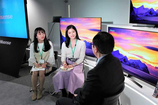画像4: 準ミス東大、準ミス成城の現役女子大生が、ハイセンス社新商品発表会でテレビをおねだり