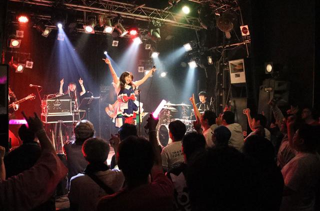 画像2: ミライスカートバンド/初東京ワンマン公演が大成功。5人一体となった白熱のステージでオーディエンスを魅了