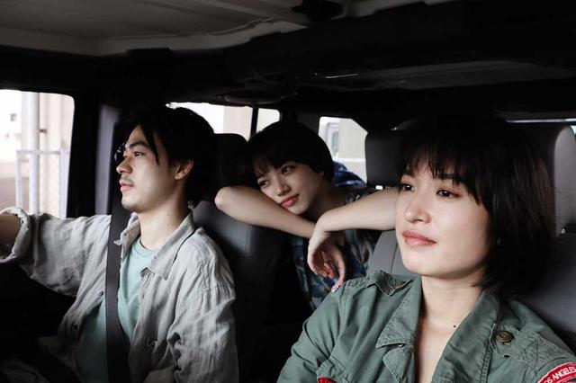 画像1: 音楽好き必見、小松菜奈と門脇麦の歌声がたっぷり聴ける映画『さよならくちびる』(5月31日公開)の魅力に迫る