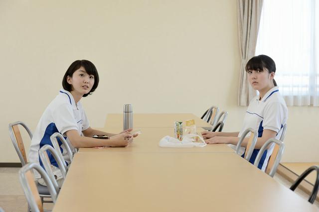 画像3: 映画「歩けない僕らは」で主人公に気付きを与える幸子を演じた堀春菜にインタビュー。「遥にどう影響を与えるかを考えながら攻めの姿勢で演じました」
