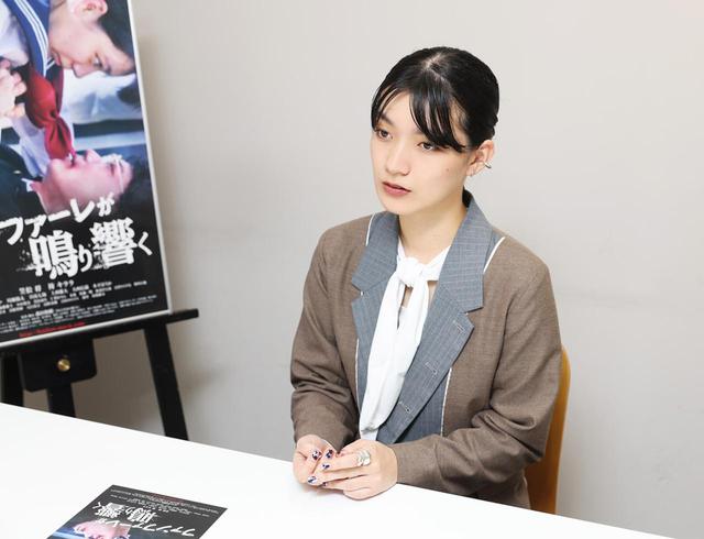 画像6: 「祷キララ」が渾身の演技を魅せた映画『ファンファーレが鳴り響く』が、いよいよ10月17日に公開。「人を殺めることになった過程をゆっくりとひも解いて、役作りにつなげていきました」