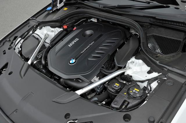 画像: 3L 直6ターボエンジンは340ps/450Nmを発生する。