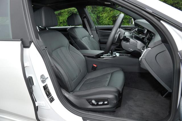 画像: 新型6シリーズ グランツーリスモのフロントシート