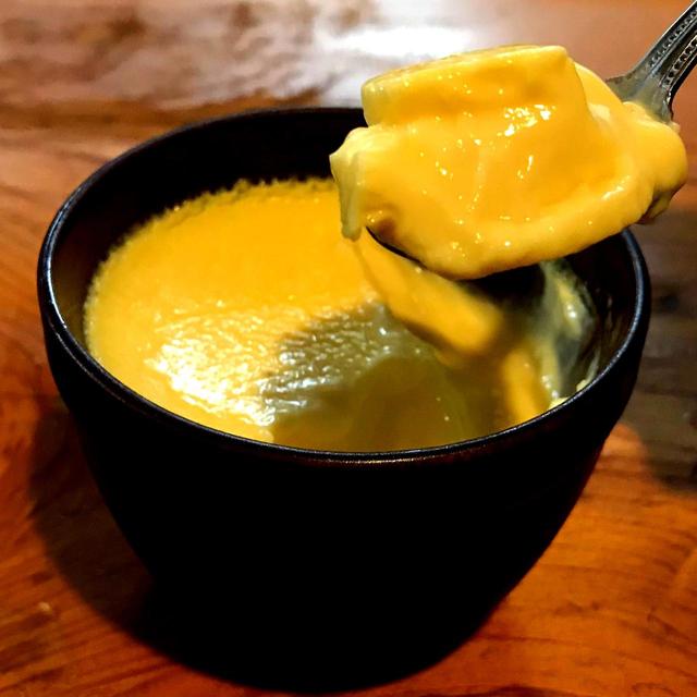 画像: 自家製なめらかプリン(280円)
