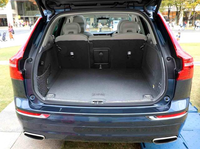 画像: ボルボXC60はこれが2代目。北欧テイストが世界中で人気