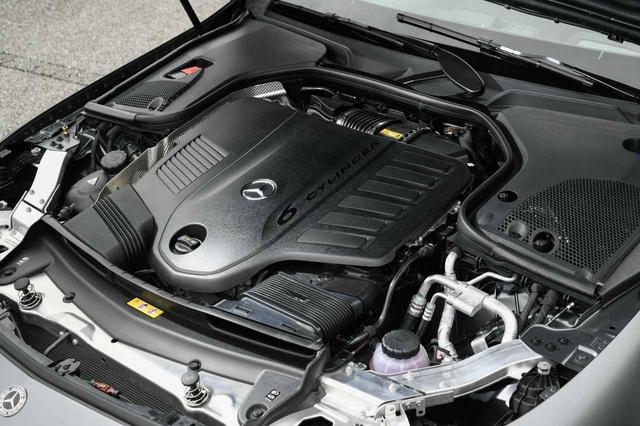 画像: ISGと48V電気システムを採用した直6ターボエンジンは367ps/500Nmを発生