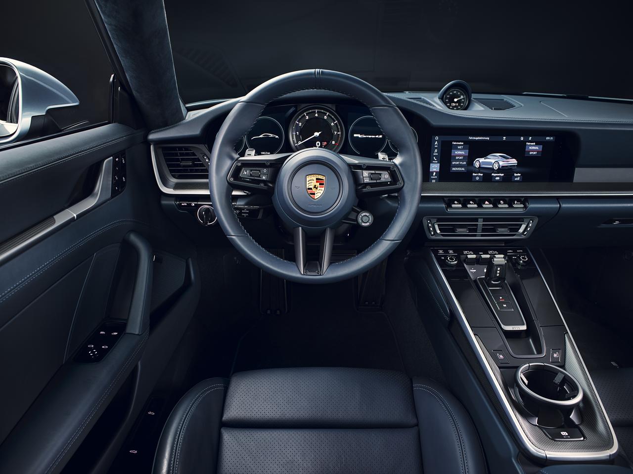 ニューポルシェ911 タイプ992】第8世代がロサンゼルスで鮮烈デビュー