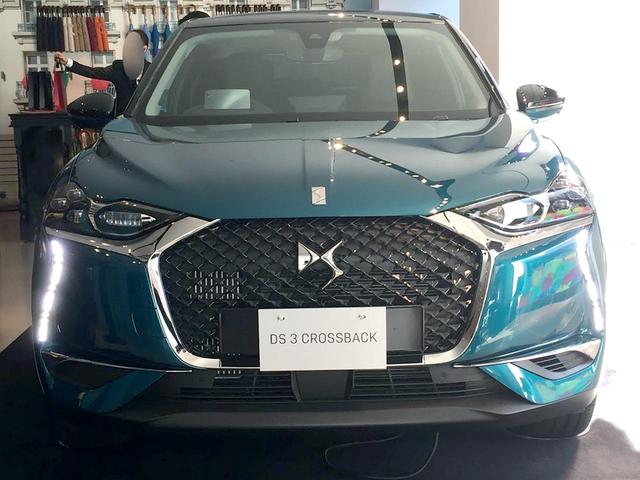 画像: DS STORE東京に展示中のDS3 CROSSBACK Grand Chic