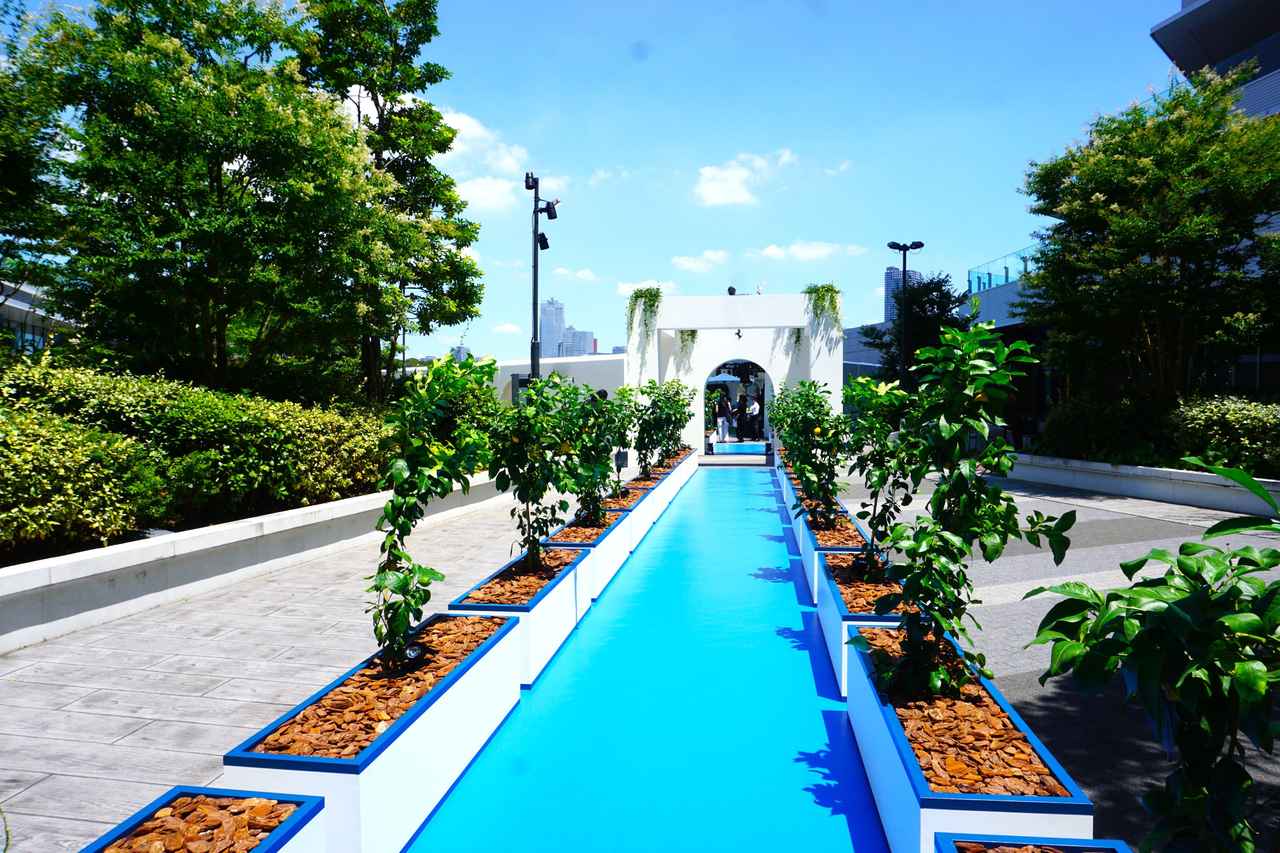 画像: イベント会場の「ウォーターズ竹芝」入り口