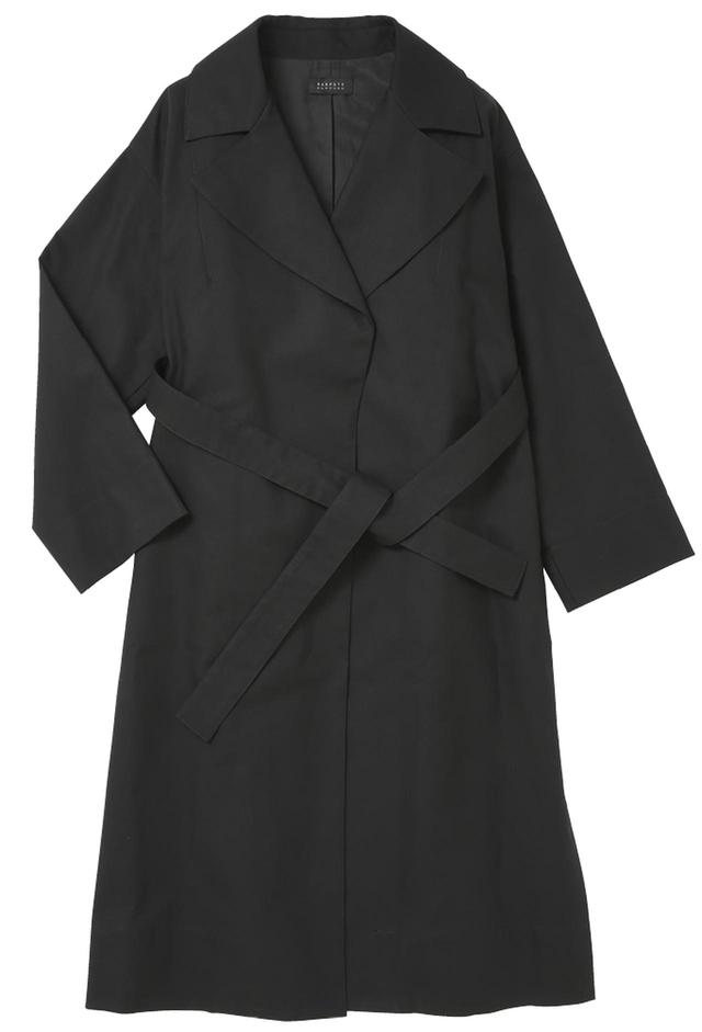 画像: BARNEYS NEW YORK 着る人の仕草や振る舞いを美しく