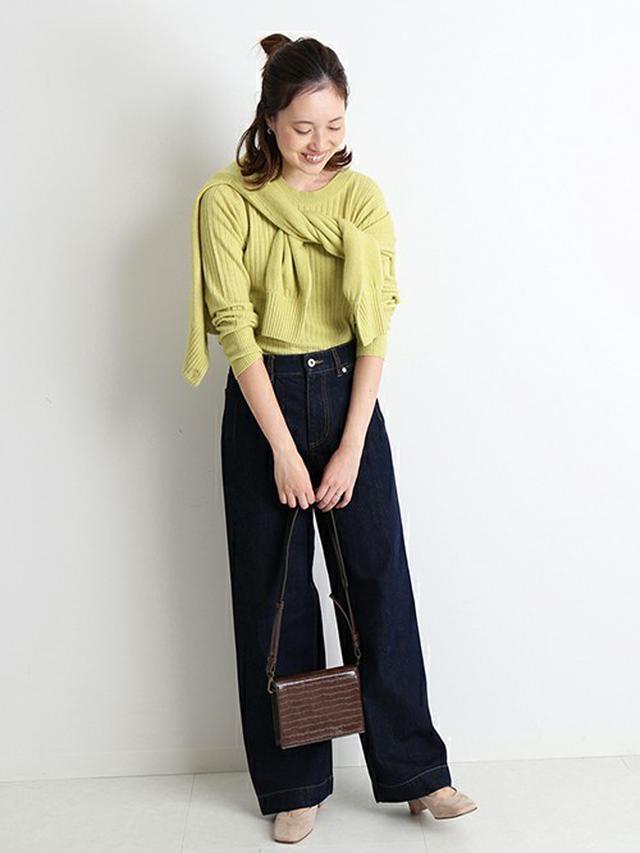 画像: 【SLOBE IENA】アンサンブルニット ¥7,700 ※現在のSALE価格 【SLOBE citron.】スクエアーショルダーバッグ ¥5,500 【SLOBE IENA】AFFRANCHIE スクエアヒールパンプス ¥6,600 ※現在のSALE価格