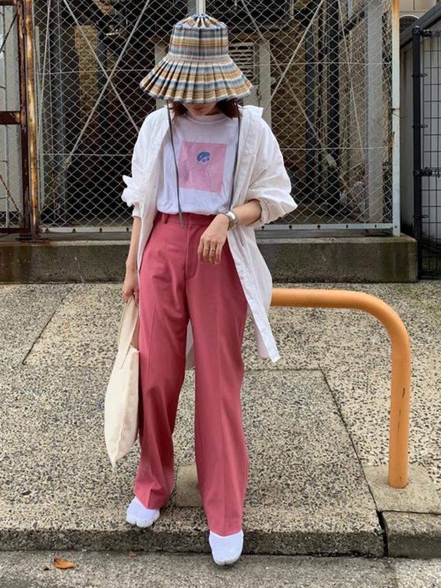 画像1: パーソナルカラー別!2020年夏トレンドNo.1「カラーパンツ」コーデ8選♡
