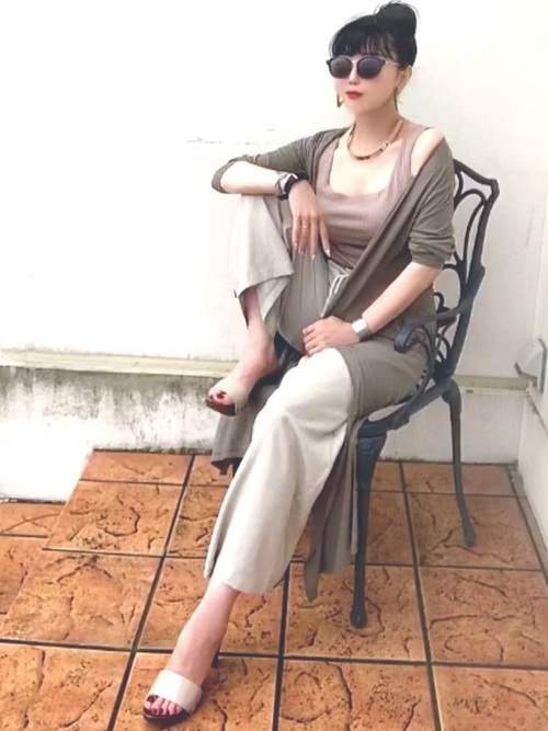 最高に似合うサングラスはどれ イケてる女子が選ぶ夏のグラスコーデ3選 Ftn