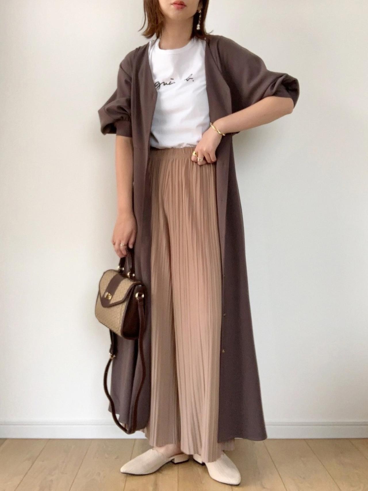 今秋は プリーツパンツ の着こなし術を学べ おすすめスタイリング集 Ftn Fashion Trend News ファッショントレンドニュースマガジン すべての人におしゃれする楽しさを