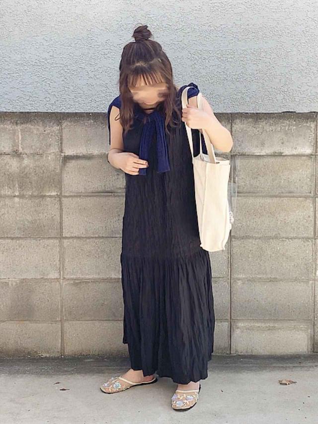 画像: 【ユニクロ】ツイストプリーツワンピース 5,489円(税込)