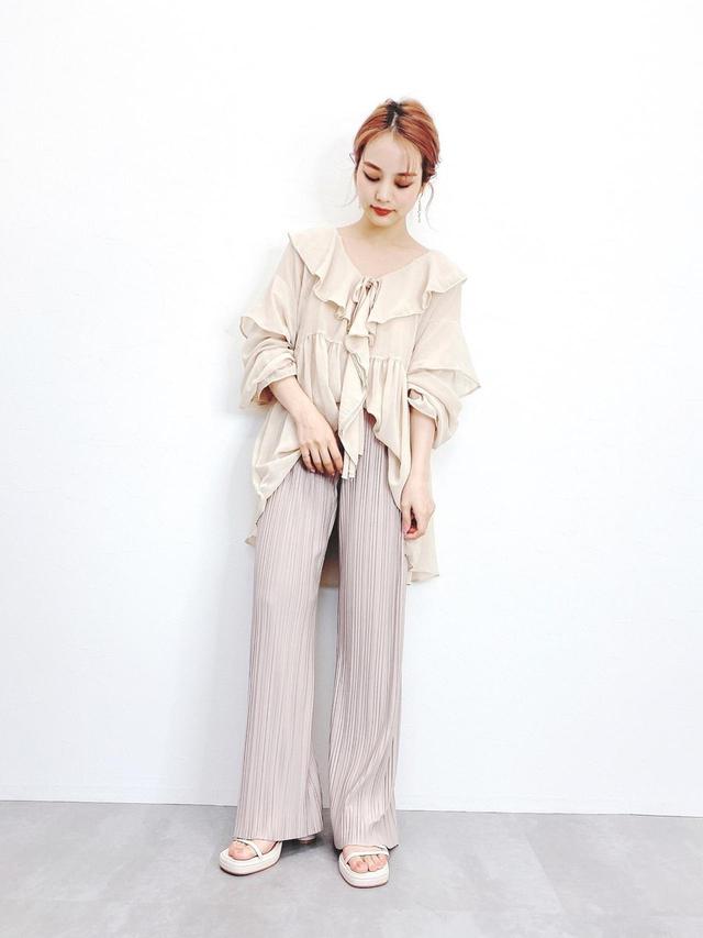 画像: 【jumelle】ブラウス 平均価格 4,000〜6,000円【jumelle】パンツ 平均価格 5,000〜9,000円【jumelle】サンダル 平均価格 5,000〜8,000円