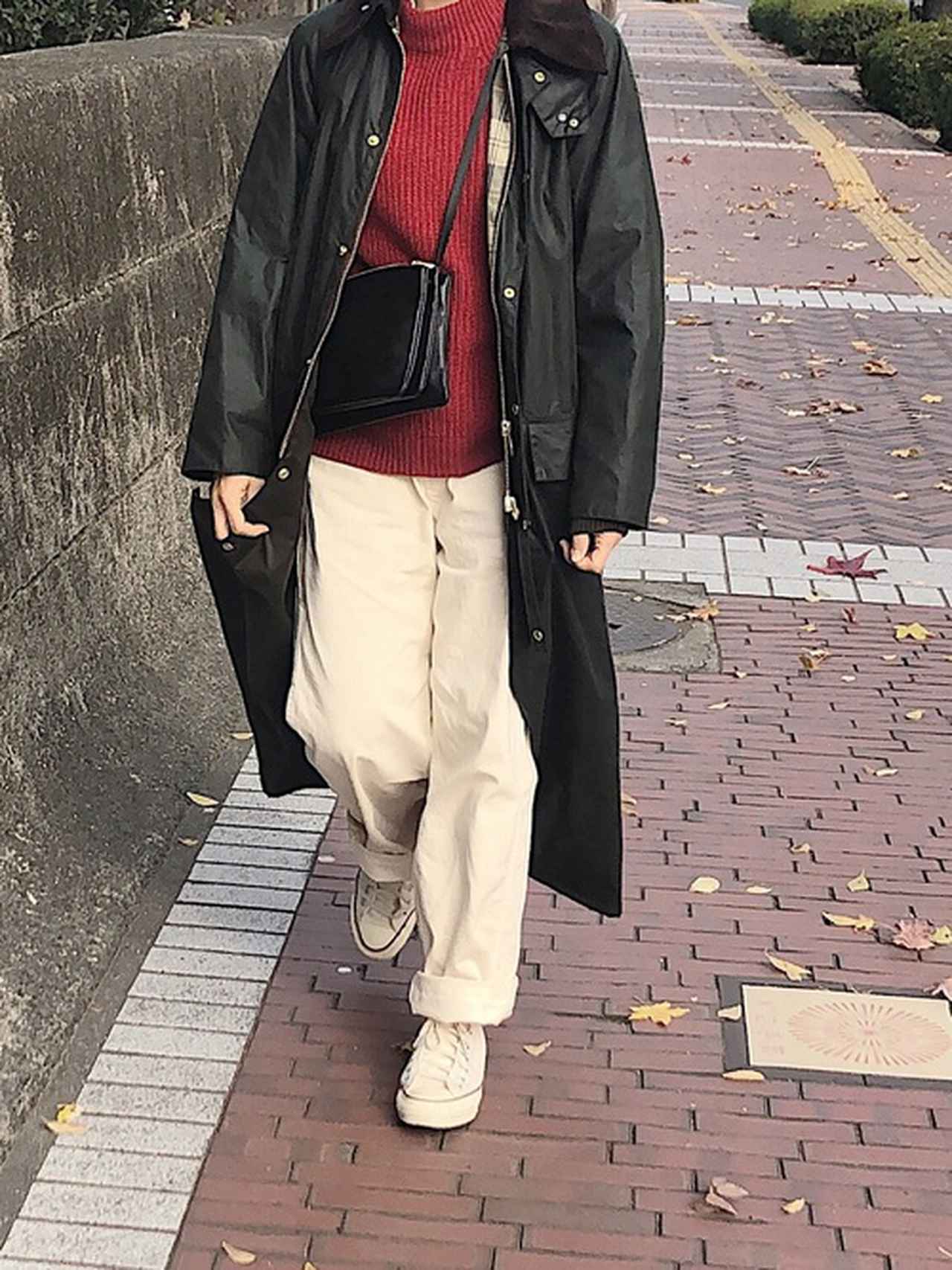 画像: 【Barbour】アウター¥59,400（税込）【無印良品】ニット平均価格¥4,000〜【HARVESTY】パンツ 平均価格¥4,000〜【CONVERSE】スニーカー¥13,200（税込）出典：WEAR