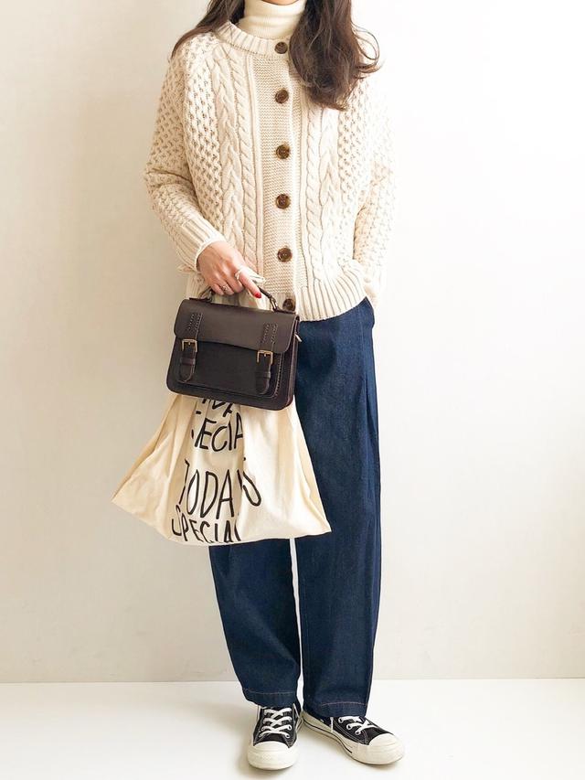 ユニクロ Gu ハズレなし 今っぽ タートルネックニット はこう着る Ftn Fashion Trend News ファッショントレンドニュースマガジン すべての人におしゃれする楽しさを