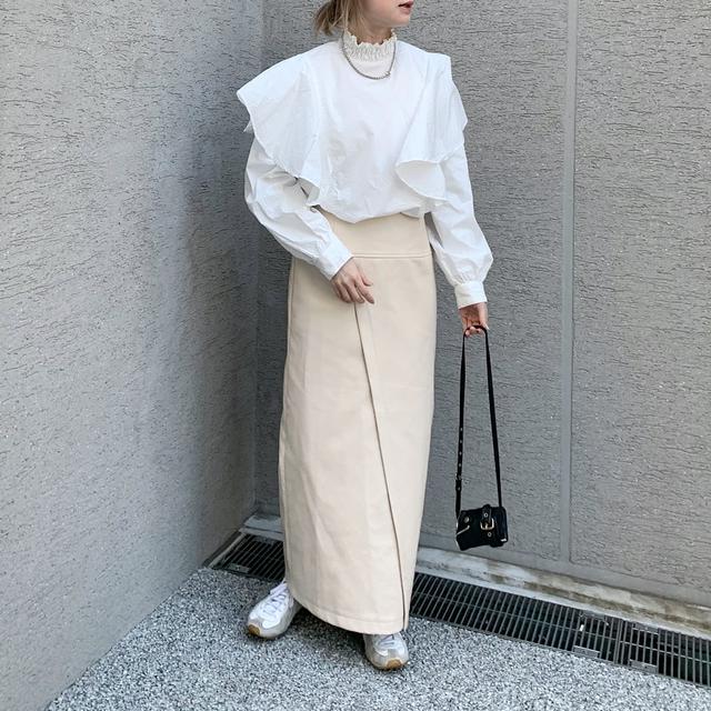 画像1: 今年らしさNo.1★この春はフリルブラウスが使える!