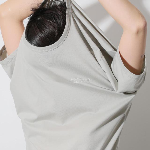 画像: 春夏におススメのロゴTシャツ。高級素材スビンピマコットン素材を使った着心地が特徴¥15,000 出典:fashion trend news