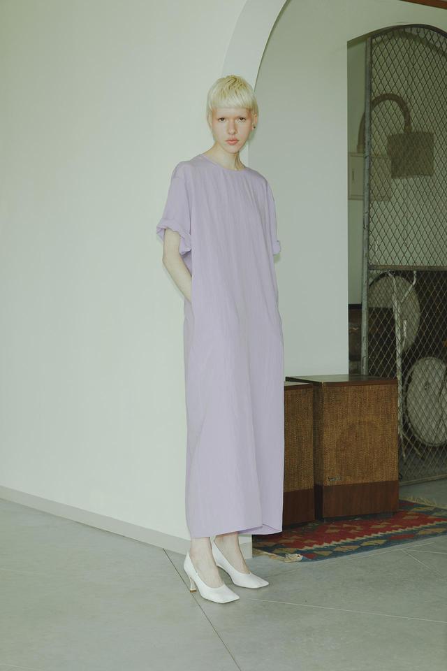 画像: バックツイストワンピース¥24,200(税込) 出典:fashion trend news