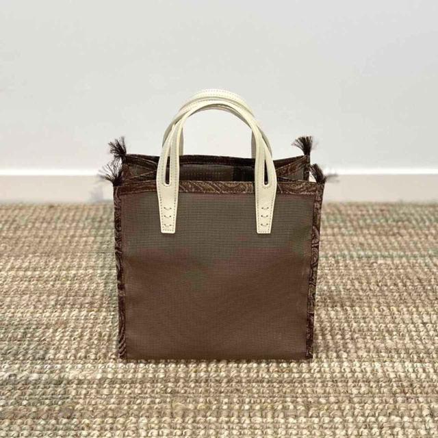 画像: BOX MESH¥35,200(税込) 出典:fashion trend news