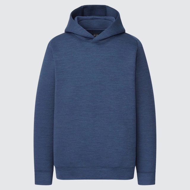 画像: 「ウルトラストレッチドライスウェットプルパーカ(長袖)」(ブルー)¥2,990 出典:ユニクロ