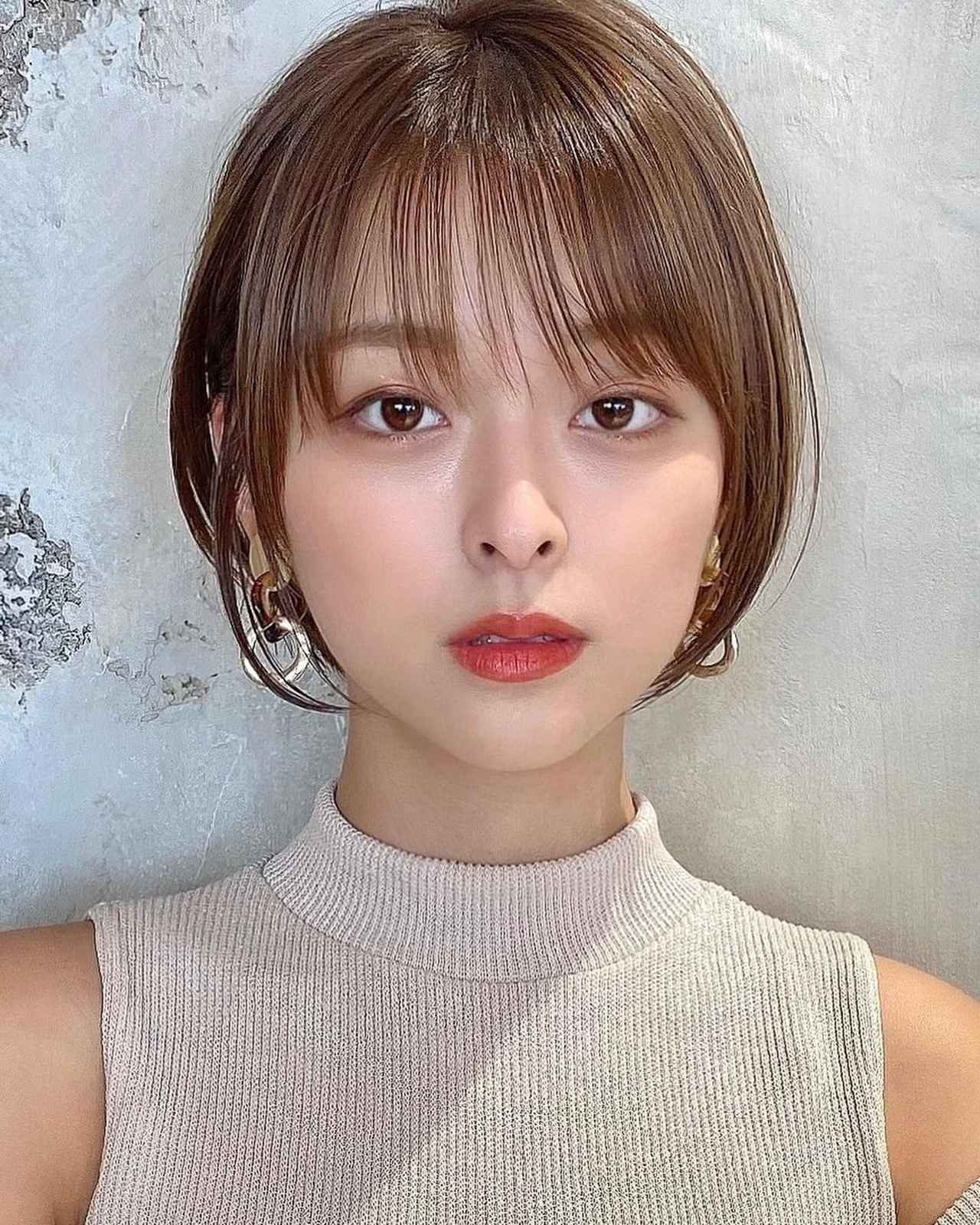 前髪ありショートボブで大人可愛く 顔型別の似合わせポイント Ftn